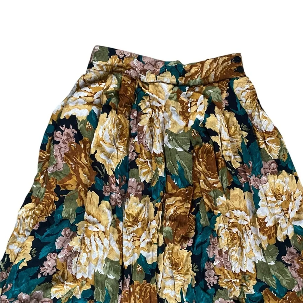 Michelle Stuart A-Line Skirt with Floral Print